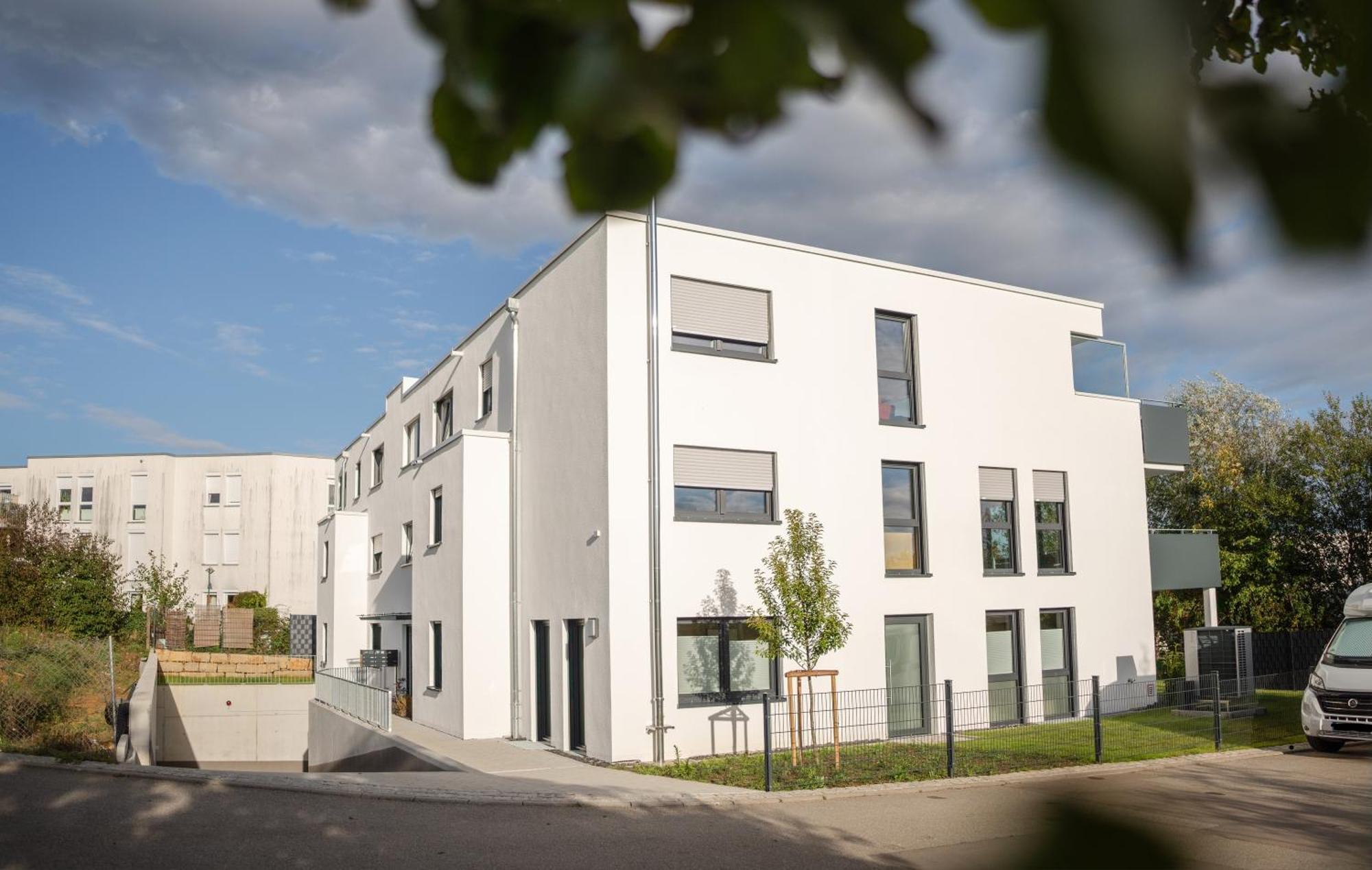Ferienwohnung Lamiacasa Grande 140Qm Family-Business Groups-Airport-Fair-Uni-Base Stuttgart Exterior foto